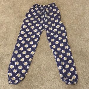 Flower print light joggers polka-dot